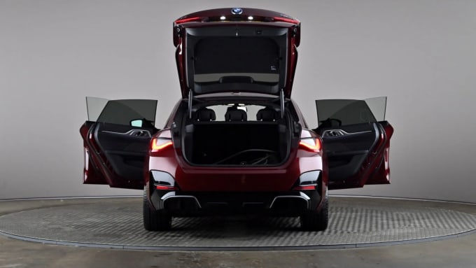 2022 BMW I4