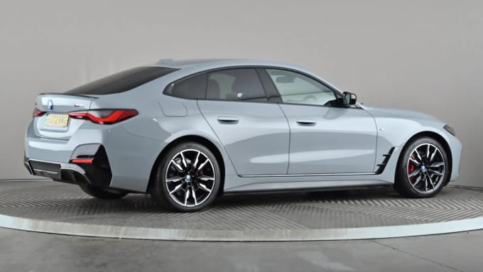 2022 BMW I4