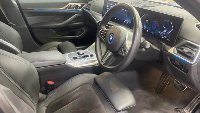 2023 BMW I4