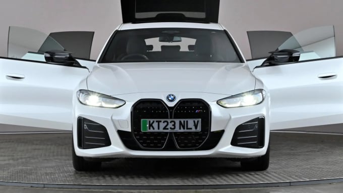 2023 BMW I4