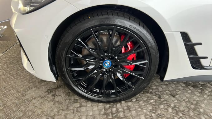 2023 BMW I4