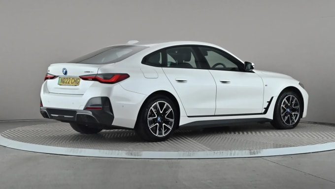 2022 BMW I4