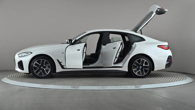 2022 BMW I4