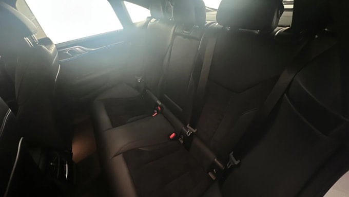 2022 BMW I4