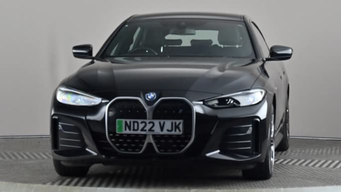 2022 BMW I4