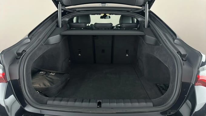 2022 BMW I4