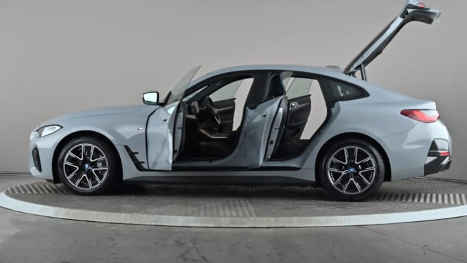 2022 BMW I4