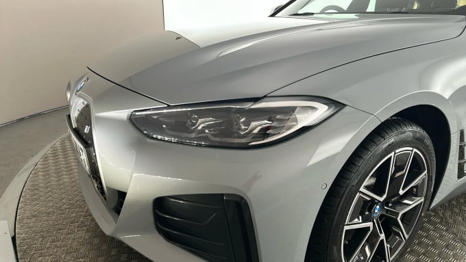 2022 BMW I4