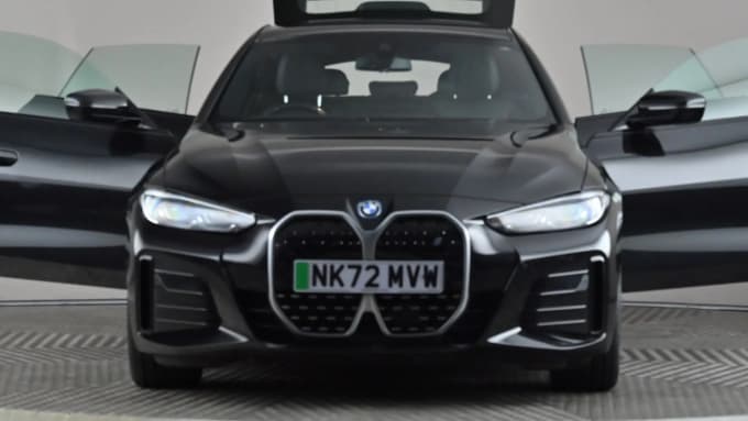 2022 BMW I4