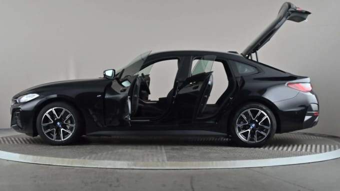 2022 BMW I4