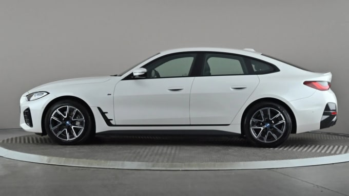 2022 BMW I4