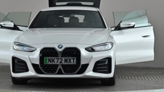 2022 BMW I4