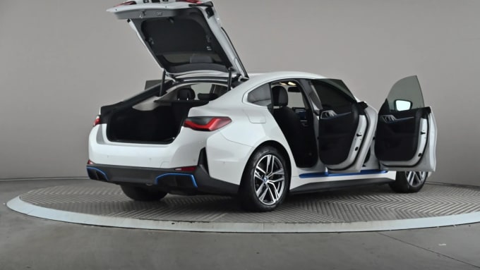 2023 BMW I4