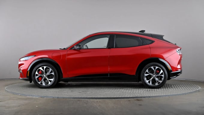 2021 Ford Mustang Mach-e