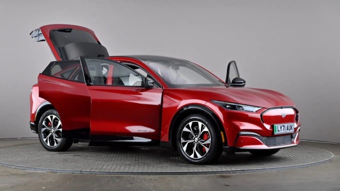 2021 Ford Mustang Mach-e