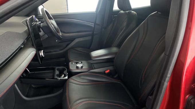 2021 Ford Mustang Mach-e