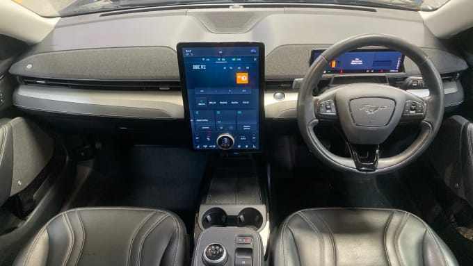 2021 Ford Mustang Mach-e