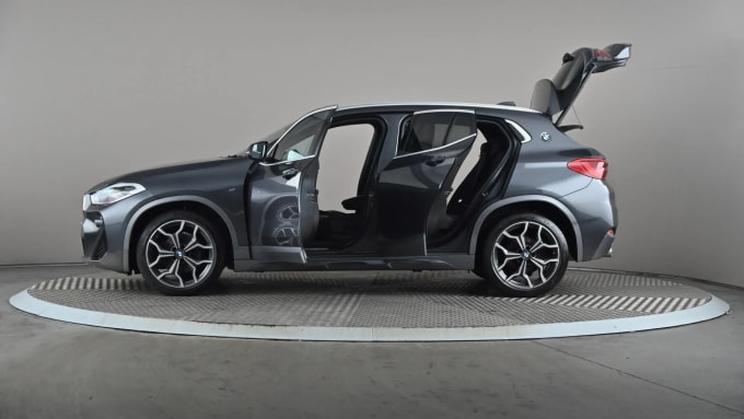 2020 BMW X2