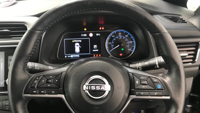 2023 Nissan Leaf