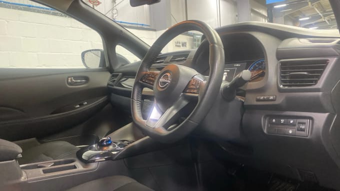 2022 Nissan Leaf