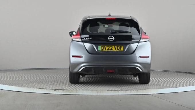 2022 Nissan Leaf