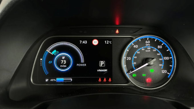 2022 Nissan Leaf