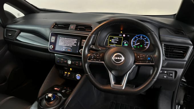 2023 Nissan Leaf