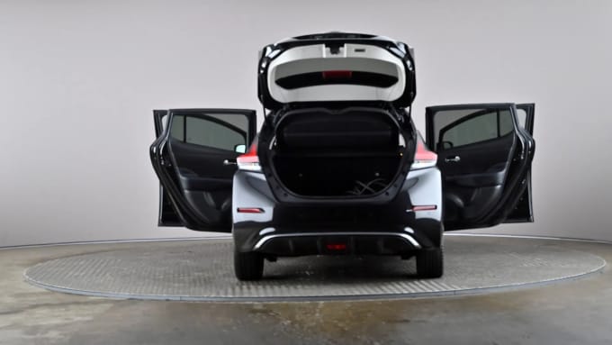 2023 Nissan Leaf