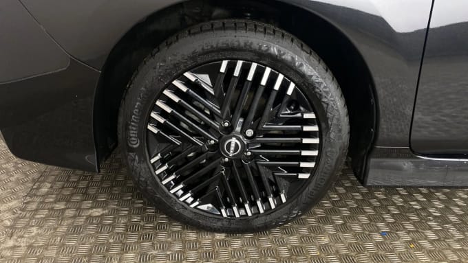 2023 Nissan Leaf