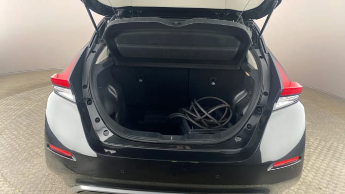 2023 Nissan Leaf