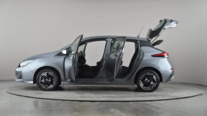 2022 Nissan Leaf