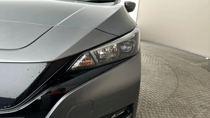 2022 Nissan Leaf