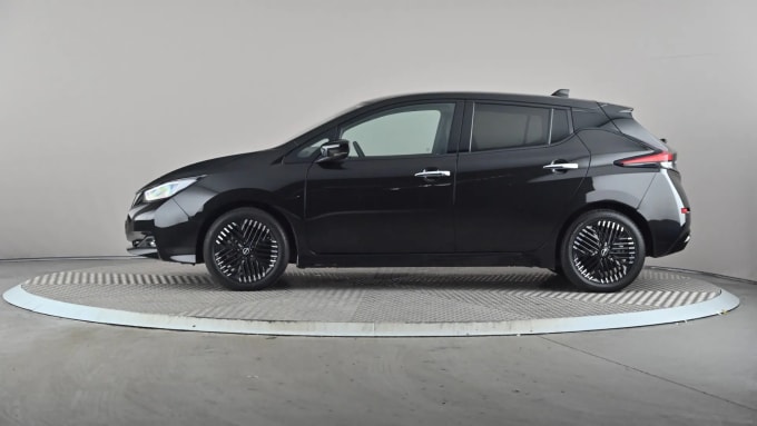 2024 Nissan Leaf