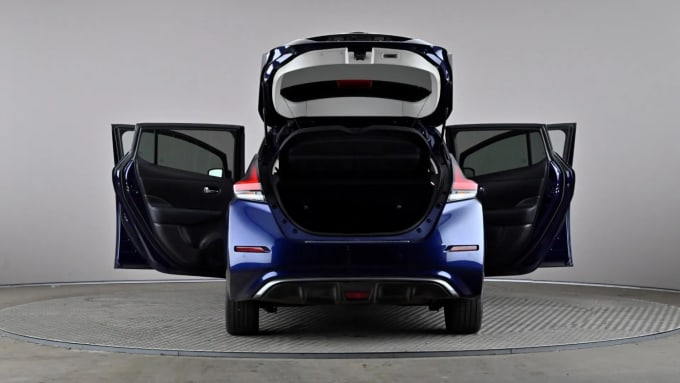 2022 Nissan Leaf