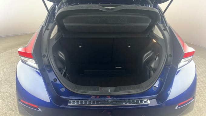 2022 Nissan Leaf