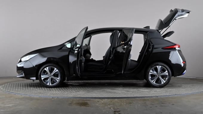 2021 Nissan Leaf