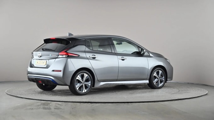 2021 Nissan Leaf