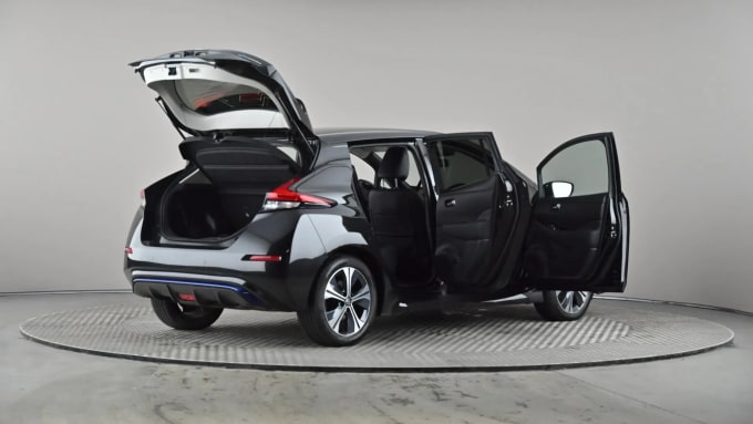 2022 Nissan Leaf