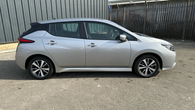 2022 Nissan Leaf