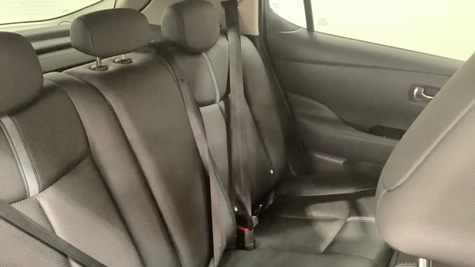 2021 Nissan Leaf