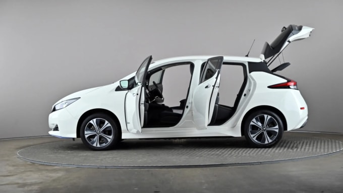 2020 Nissan Leaf