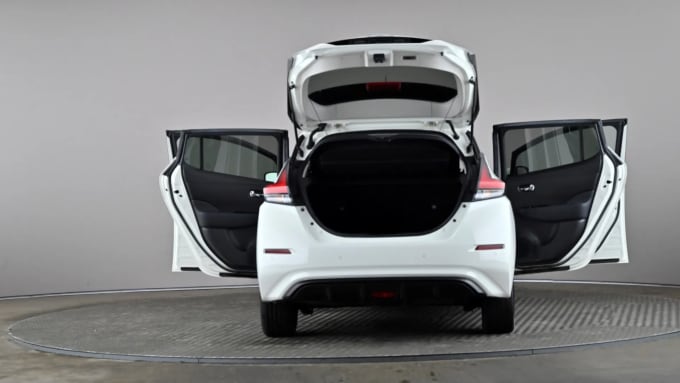 2020 Nissan Leaf