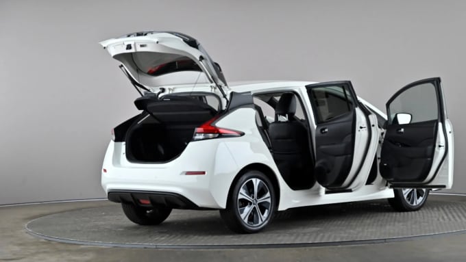 2020 Nissan Leaf