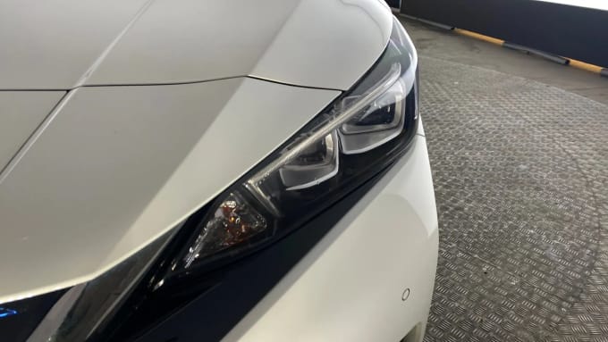 2020 Nissan Leaf