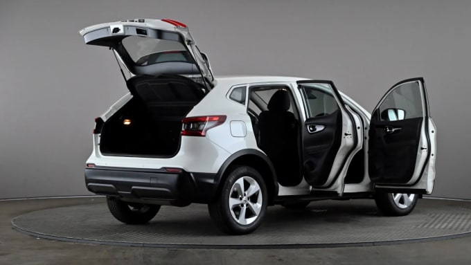 2020 Nissan Qashqai