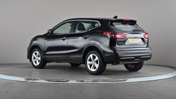 2020 Nissan Qashqai