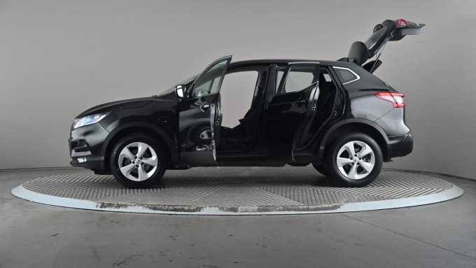 2020 Nissan Qashqai