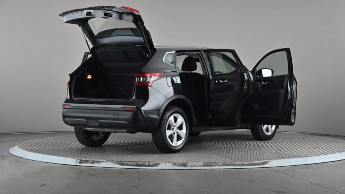 2020 Nissan Qashqai