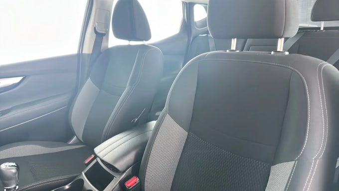 2020 Nissan Qashqai