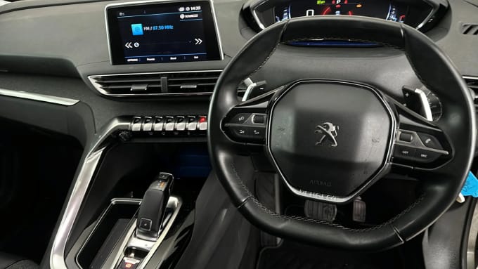 2020 Peugeot 5008